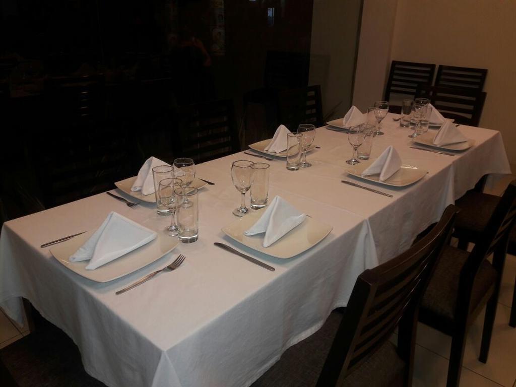 Hotel Boulevard Plaza ปูคาลปา ภายนอก รูปภาพ