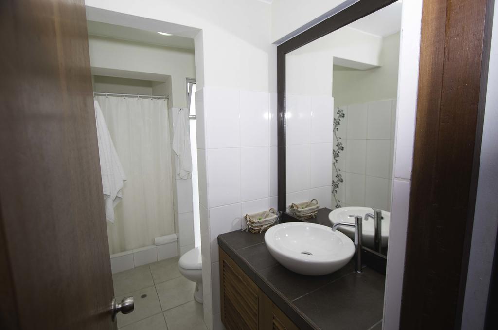 Hotel Boulevard Plaza ปูคาลปา ภายนอก รูปภาพ
